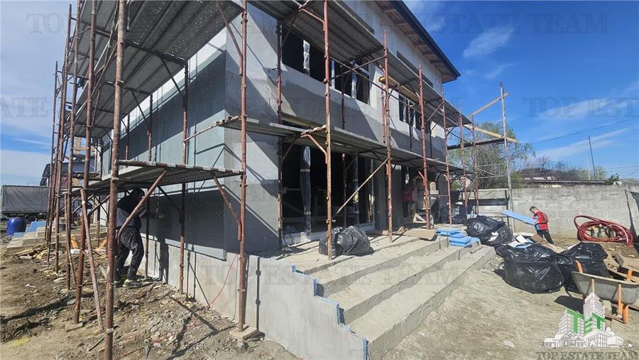 Cladire 240mp cu 2 spatii comerciale la inchiriat in centru Domnesti - 8