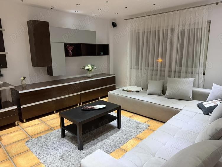 Apartament 3 camere Central (Cantacuzino) - direct de la PROPRIETAR - 1