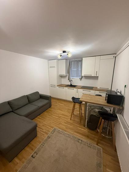 Apartament de închiriat, 3 camere, 55 mp, Piața Mihai Viteazul - 2