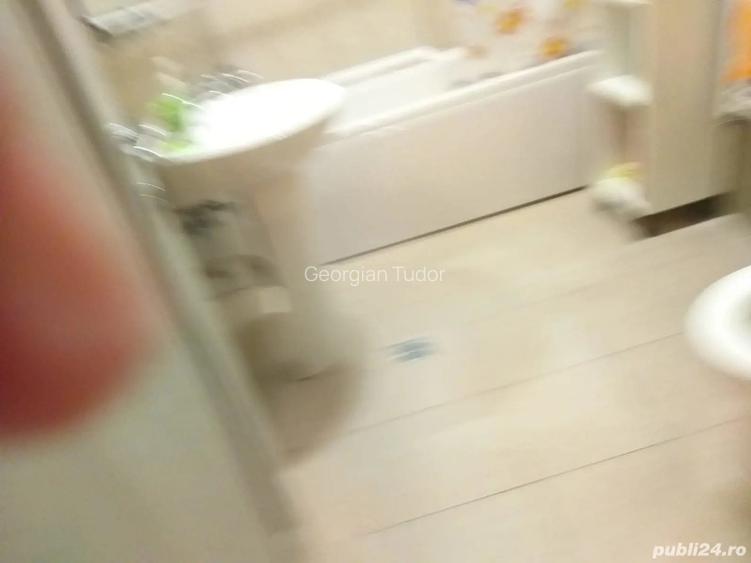 Inchiriez studiou cu 2 camere