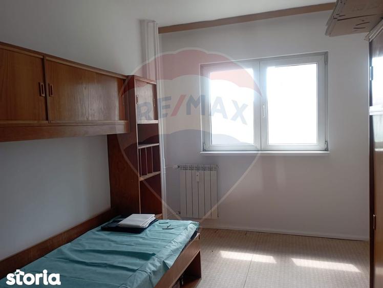 Apartament cu 3 camere de vanzare in zona Bucur Obor - 16