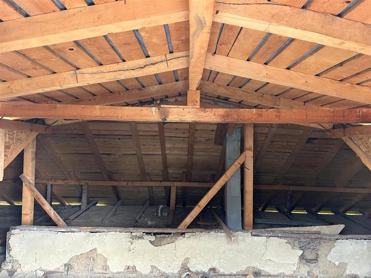 Casa de vanzare in Odobesti - 19