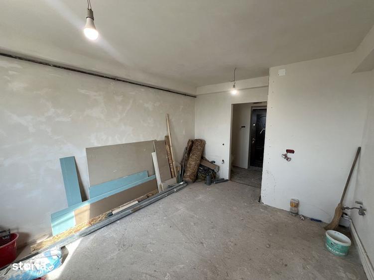 Etaj 3 | Garsoniera cu instalatii noi | Micro 15 - 3