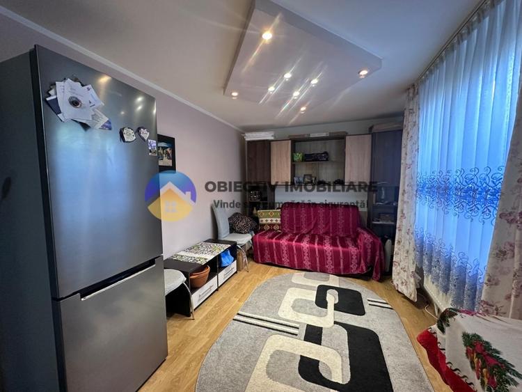 Casa de vanzare - Str. 1 Decembrie 1918 - 3