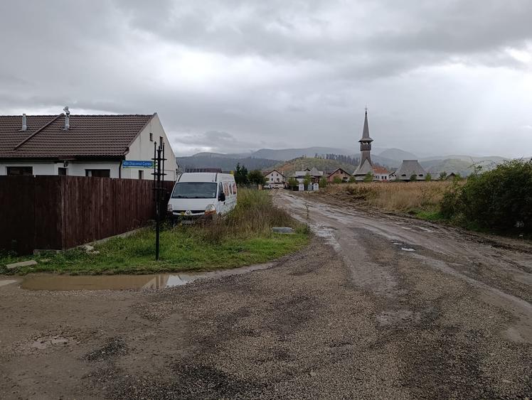 🌳 Teren de vânzare în Comuna Cristian – județul Brașov - 4