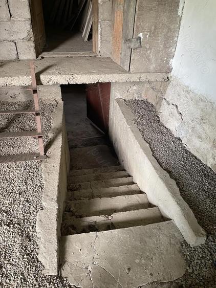 Casa de vanzare la tara - 6