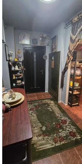 13 Septembrie PROSPER Sebastian bloc 1988 ,doua grupuri sanitare - 5