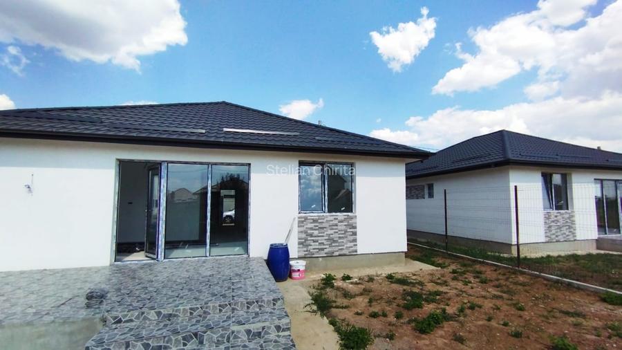 Casa in oglinda, zona Berceni - Strada Macului 110 mp utili | Curte 345 mp Casa in oglinda, zona Berceni - Strada Macului 110 mp utili | Curte 345 mp