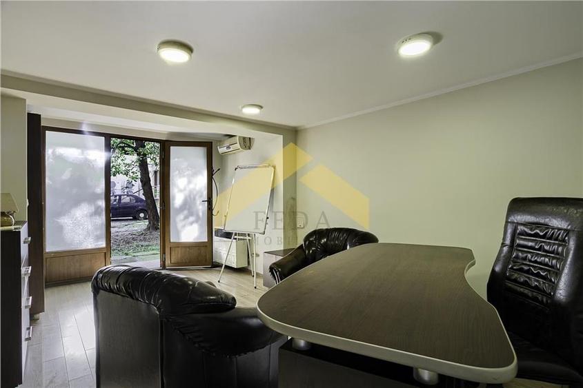 Spatiu pentru birou ultracentral de inchiriat - 11