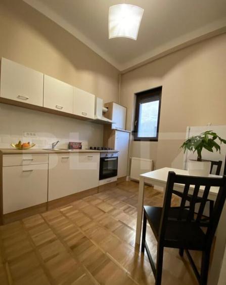 Apartament cu farmec interbelic ?i utilitate moderna z - 6