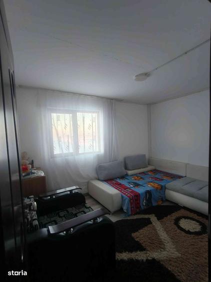 Casa ?i teren comuna Postavari - 1