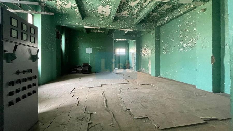 Cladire comerciala cu 4 etaje de inchiriat Resita - 5