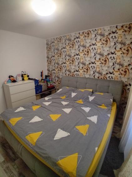 12 minute Metrou Aparatorii Patriei Apartament 3 Camere Mobilat Modern - 1
