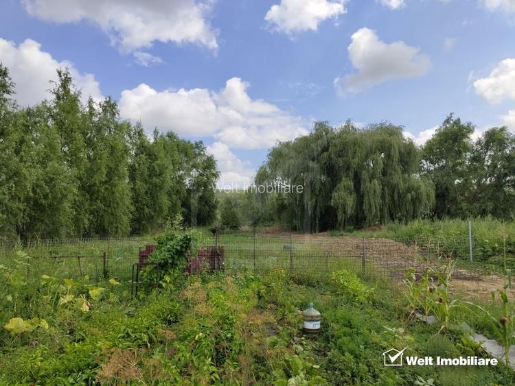 Casa cu teren generos de 3000 mp, Apahida