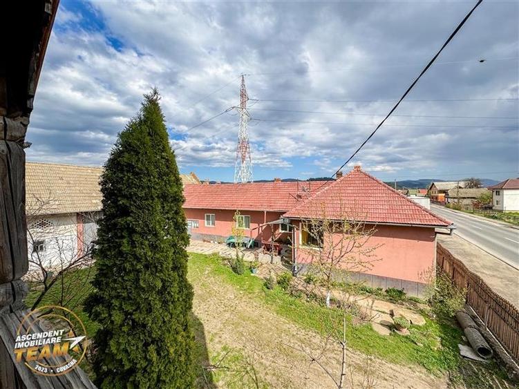 Ansamblu:doua case+anexe+domeniu de 10.101mp, Intorsura Buzaului,Covasna: FILM& - 32
