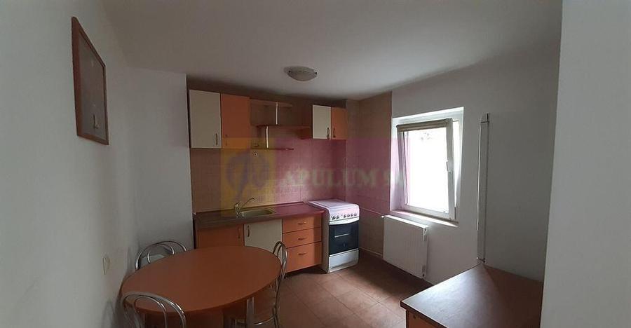 Garsoniera Pia?a Muncii - Aproape de Metrou - 16