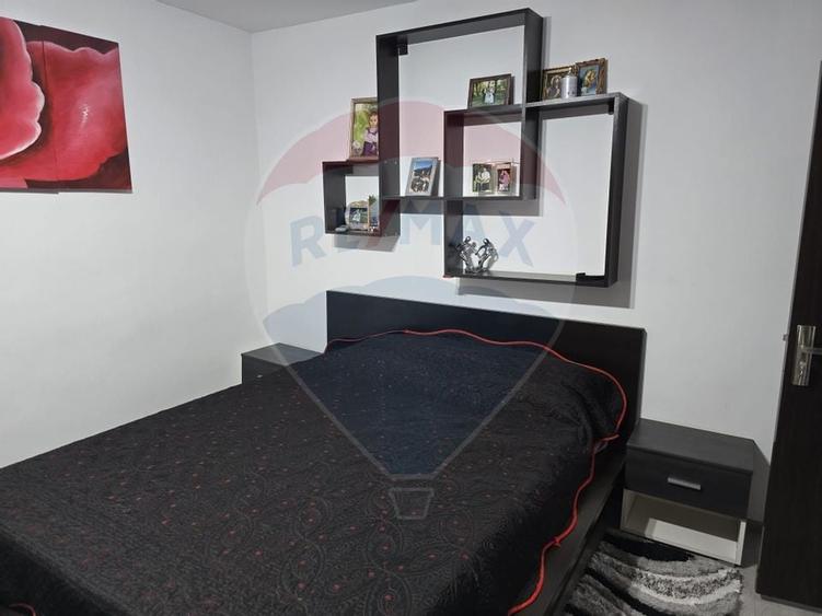 Casa / Vila cu 5 camere de vanzare - 13