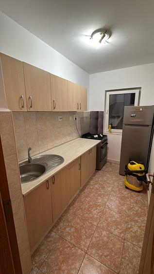 Gars et 1, renovată, bloc reabilitat,Str. Serg. Gheorghe Iorga, Sebastian-Rahova - 2