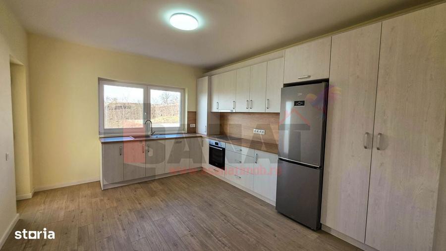 Casa P+E Noua, singur in curte, Garaj, Viile Sibiului, Gradina |VIDEO - 8