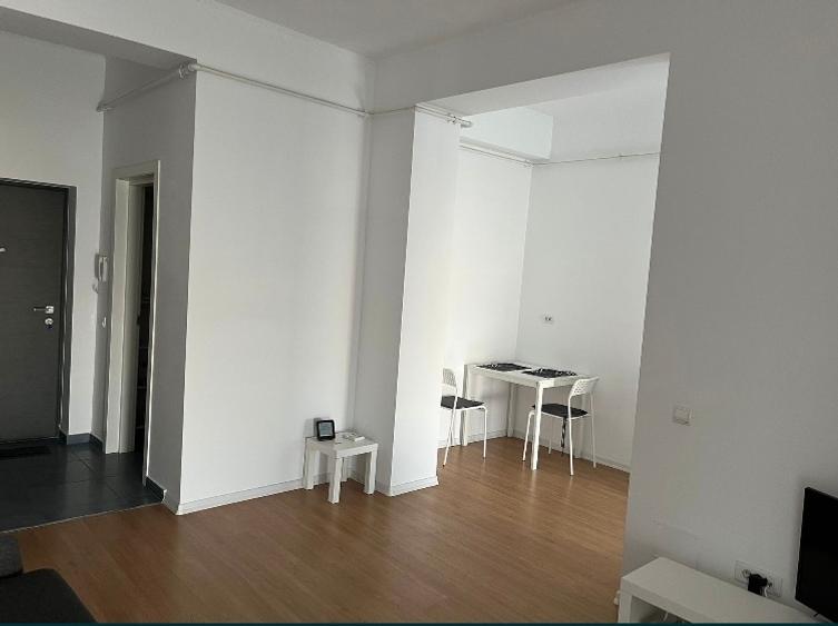 Inchiriere Garsoniera Metrou Brancoveanu - 6