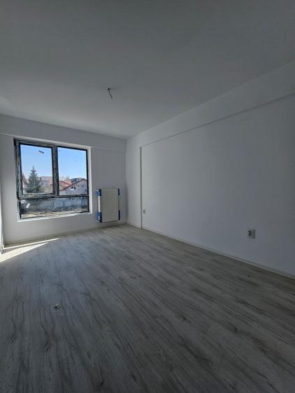 TVA INCLUS/2 camere la 2 pasi de București/10minute de tramvai/troilebuze - 8