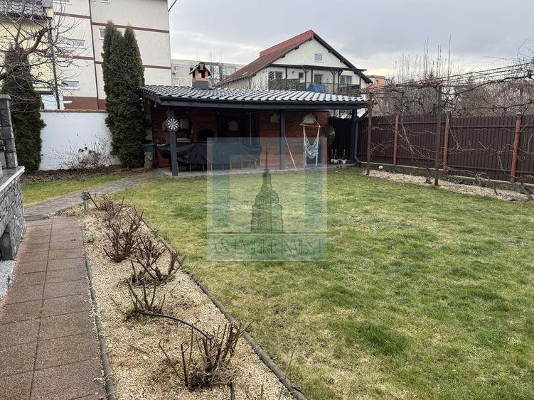 Casa/Villa 7 camere, singur in curte - zona Tractorul/Brasov - 12