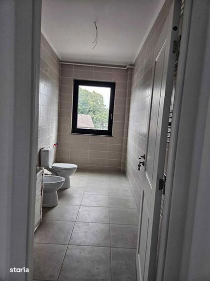 De inchiriat ! Zona cu trafic intens - 4