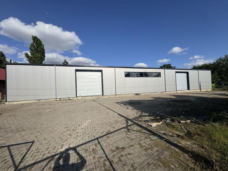 Inchiriez sau vand hala + birouri - 8