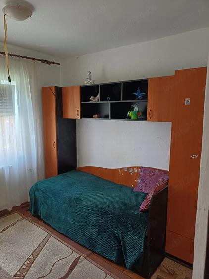 Apartament cu 3 camere semidecomandat în Freidorf