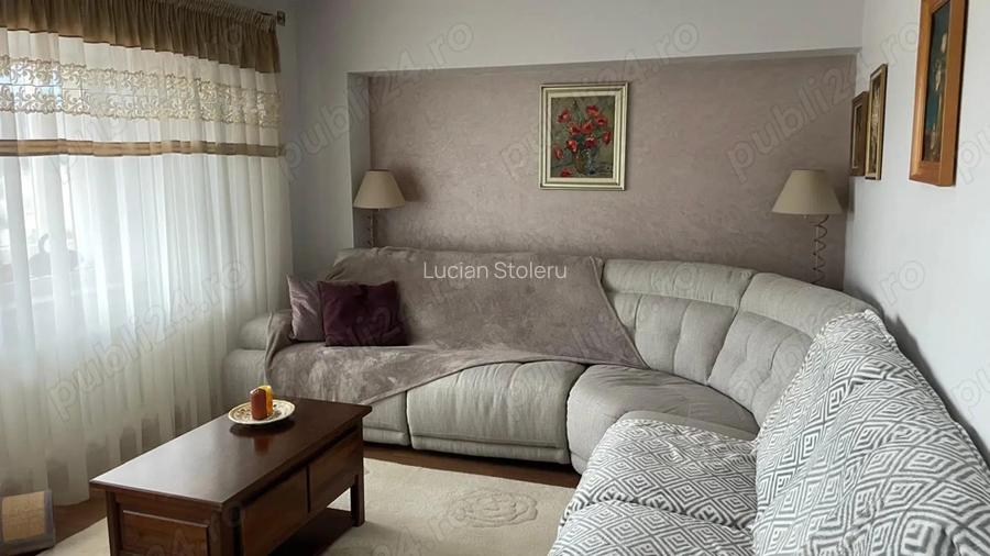 Inchiriez apartament 3 camere Piatra Neamt Inchiriez apartament 3 camere Piatra Neamt