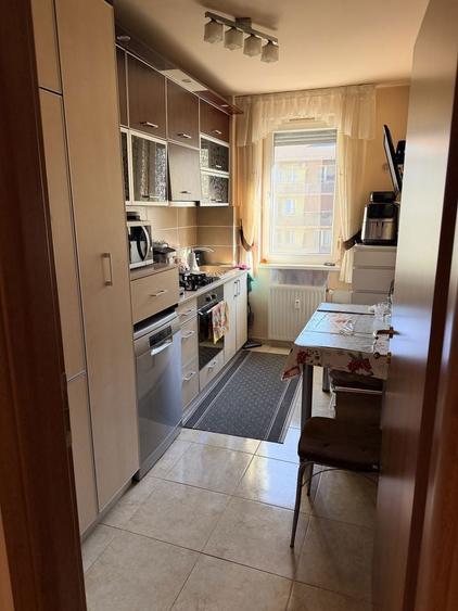 Apartament 3 camere cartieru prima nufaru piata nucetului - 4