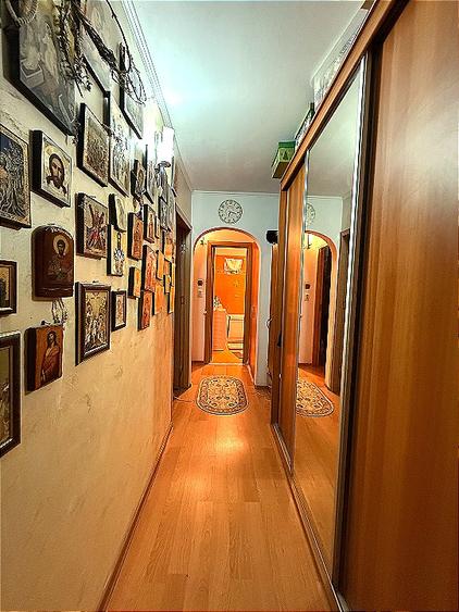 Proprietar - Vand Apartament 3 camere - 6