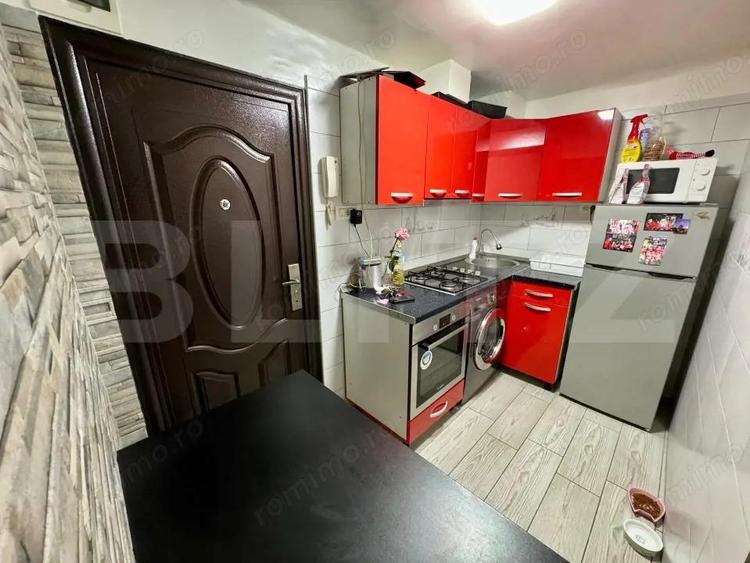 Apartament 2 camere, decomandat, zona Decebal - 8