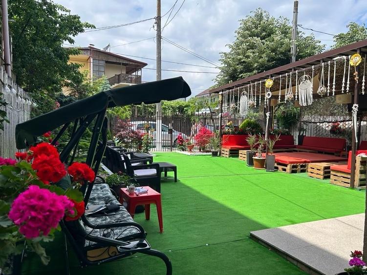 Ultracentral Pensiune Costinesti 19 Camere - 1