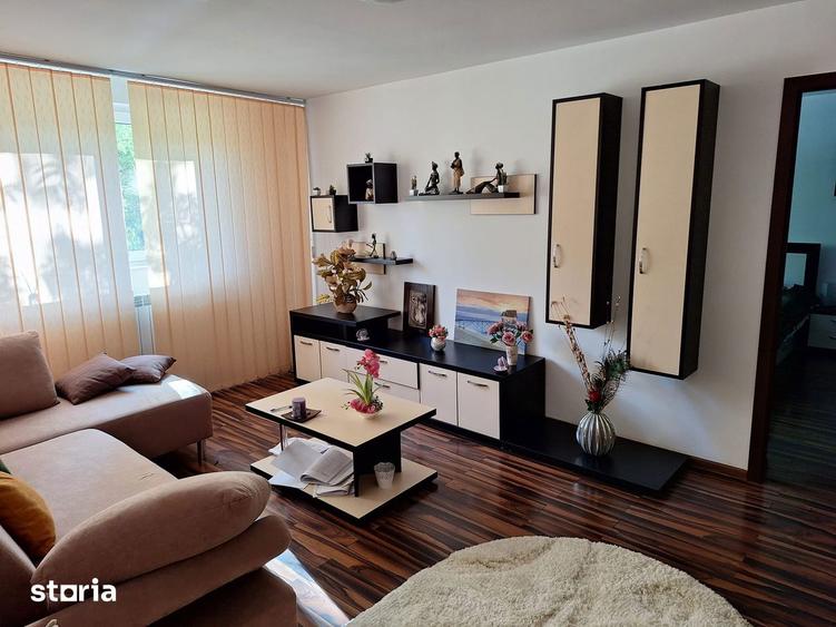 Apartament 3 camere,decomandat,etaj 1, Sat Vacanta-Parcul Tabacariei - 1