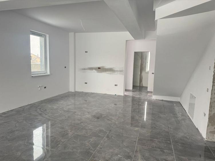 Duplex Modern Despărțit prin Camera Tehnică 167.000 Euro - 6