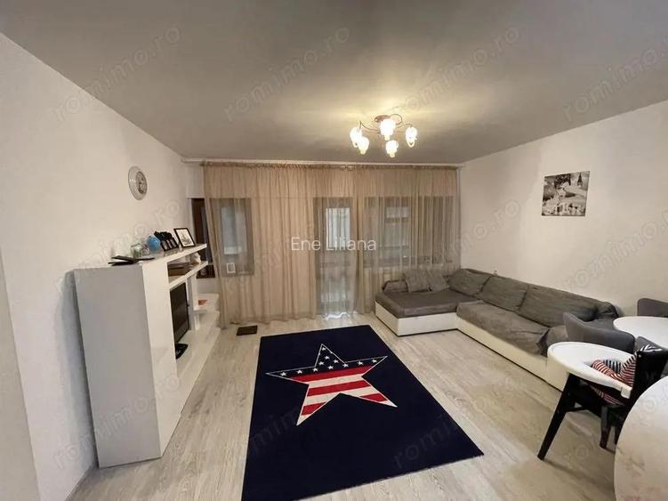 Apartament 3 camere, 2 bai, parcare subterana Complex Privilege |