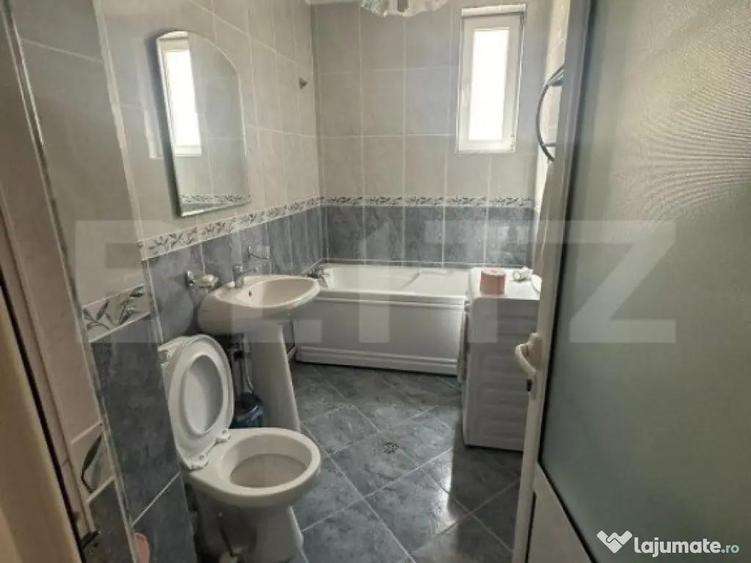 Spatiu Comercial,170 mp, zona UMF - 2