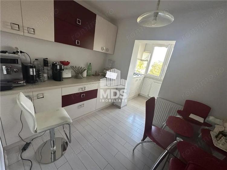 Mobilat si utilat modern ling #259; biserica Martirilor - 1