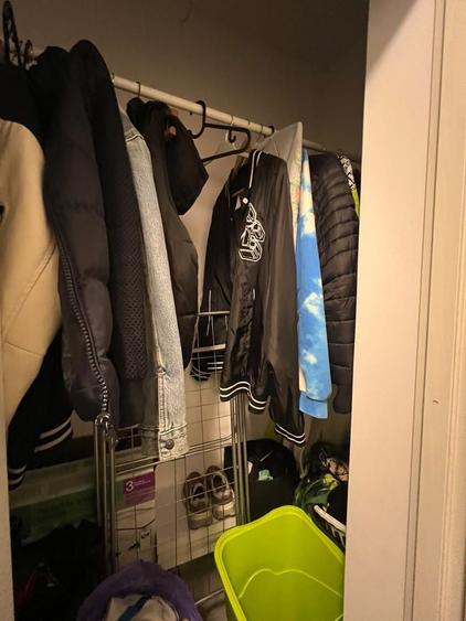 Apartament cu 3 camere în Berceni