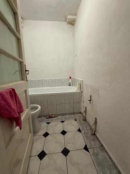 Teren cu casa de renovat Bulevardul Basarabia Murgeni comision zero - 1