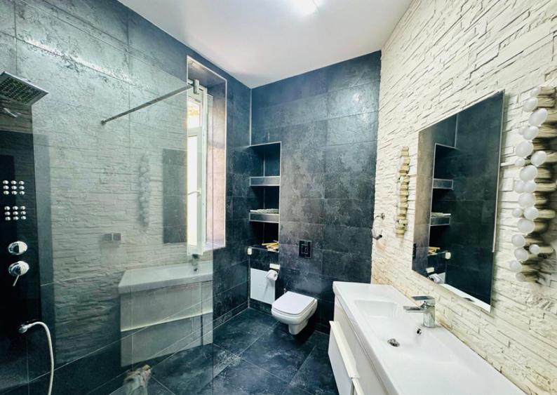 Apartament 3 camere - Mantuleasa - 28