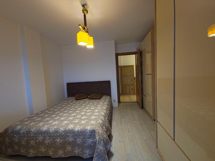 Faleza Nord 3 camere vedere la mare loc de parcare termen lung - 10