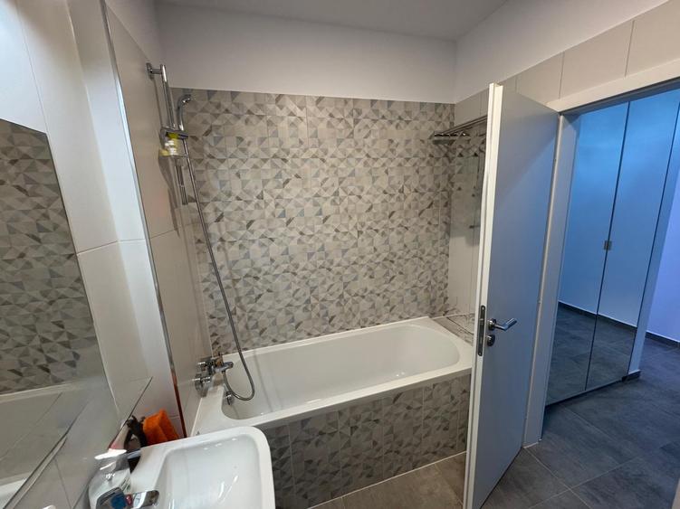 Apartament central in City of Mara - 8