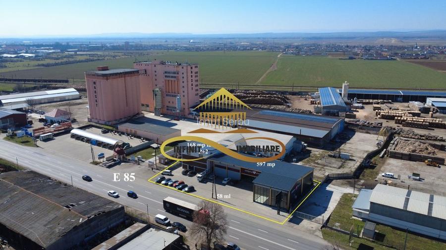 Oportunitate de investitie - SHOWROOM si cladire - de vanzare/Roman