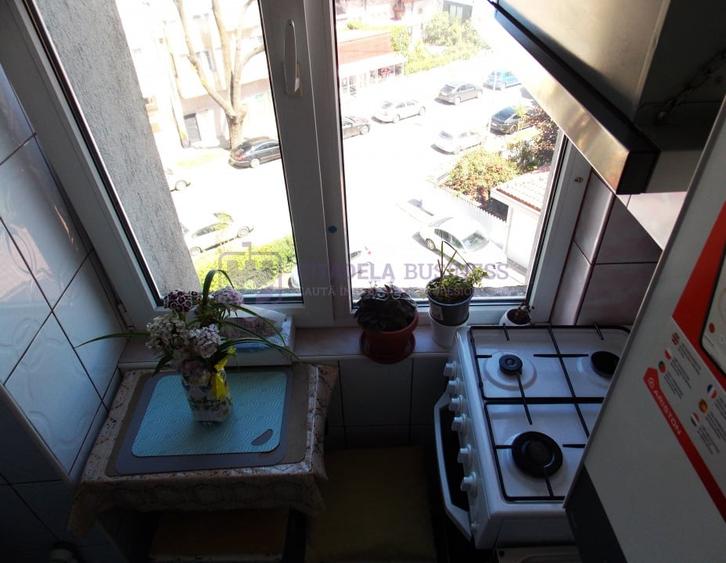 I.C.I.L. - Apartament 2 camere, transformat in 3 camere - 10