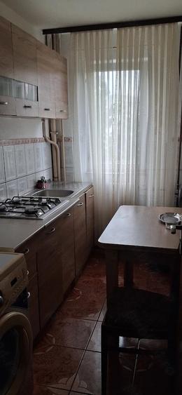 Inchiriez apartament 2 camere zona autogara - 3