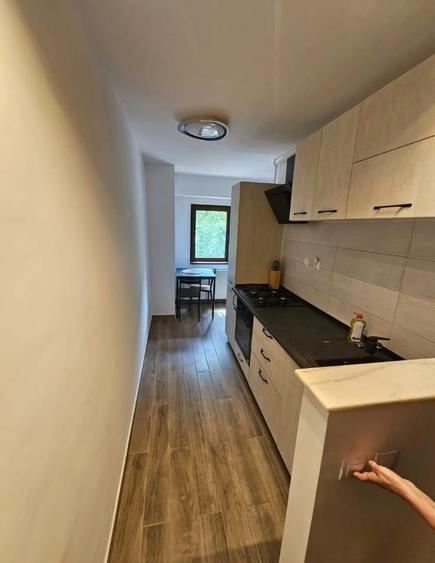 Garsoniera etaj 1, suprafata 43 mp, proaspat renovata - 4