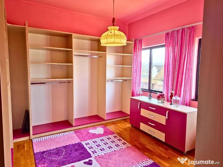 CASA SPATIOASA IN GORANU - 237 MP UTILI, TEREN 1520 MP, LA 3 KM DE CEN - 7