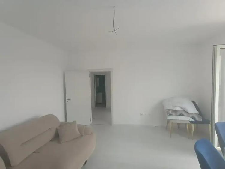 Garsoniera cu Terasa 8 minute Metrou Nicolae Teclu - 4